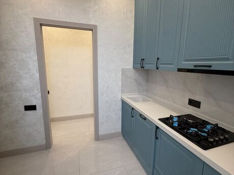 Əhmədlidə 2 otaqlı yeni tikili mənzil satılır, 85 m², 225 000 AZN, şəkil 5 / 12