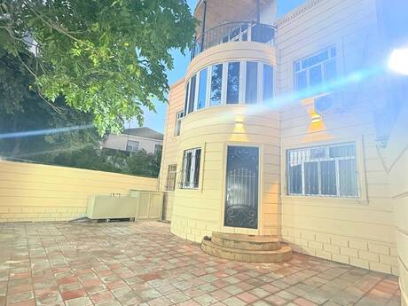 Сдаётся 4-комнатный дом, Avtovağzal, 160 м², 800 AZN/мес, фото 2 / 8