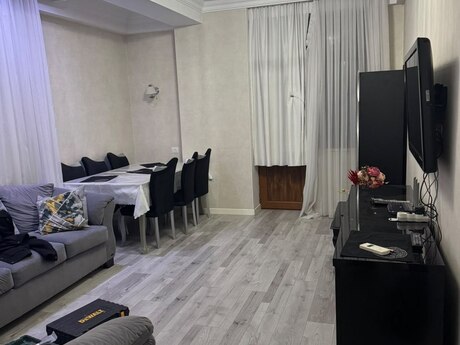 Rich MTK kompleksində 3 otaqlı yeni tikili mənzil kirayə verilir, 140 m², 1 000 AZN/ay, şəkil 2 / 12
