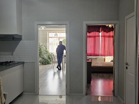 İnşaatçılarda 2 otaqlı yeni tikili mənzil kirayə verilir, 77 m², 800 AZN/ay, şəkil 5 / 11