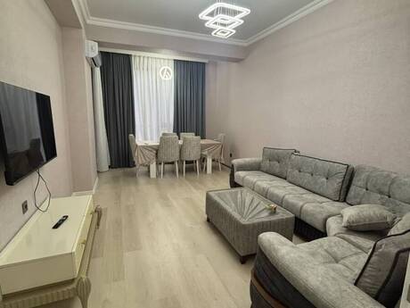 2 otaq · 65 m² · 4/17 mərtəbə, Lake City
