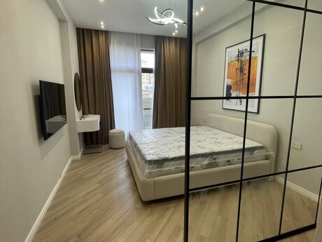 İzmir Residence kompleksində 2 otaqlı yeni tikili mənzil kirayə verilir, 105 m², 2 000 AZN/ay, şəkil 3 / 12