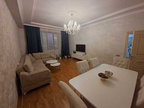 Сдаётся 4-комнатная квартира в старом фонде, Neftçilər, 120 м², 1 000 AZN/мес, фото 3 / 10