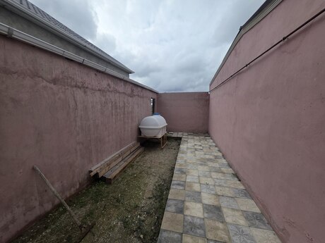 3 otaq · 70 m² · 1/1 mərtəbə, Binə