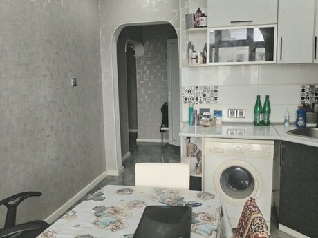 Gənclikdə 3 otaqlı köhnə tikili mənzil satılır, 75 m², 225 000 AZN, şəkil 4 / 12