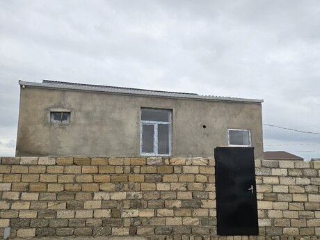 3 otaq · 85 m²