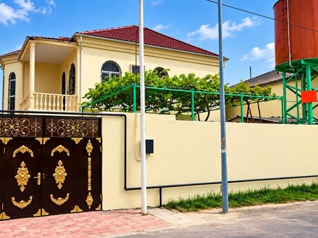 6-комн. · 200 m² · 1/1 этаж, Qaraçuxur