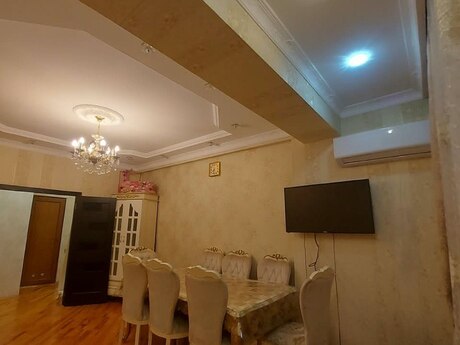 Yeni Bakı kompleksində 2 otaqlı yeni tikili mənzil kirayə verilir, 75 m², 500 AZN/ay, şəkil 4 / 12