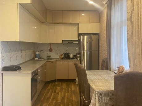 Hökməlidə 2 otaqlı həyət evi satılır, 80 m², 52 000 AZN, şəkil 2 / 12