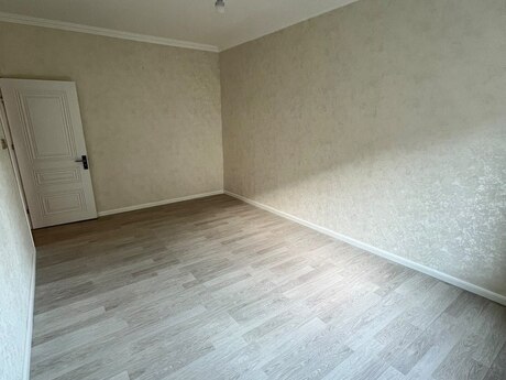 Xalqlar Dostluğunda 2 otaqlı köhnə tikili mənzil satılır, 60 m², 178 000 AZN, şəkil 2 / 12
