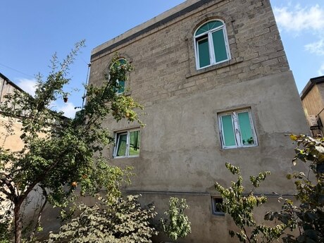Biləcəridə 6 otaqlı həyət evi satılır, 175 m², 150 000 AZN, şəkil 2 / 8
