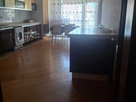 Nərimanovda 4 otaqlı yeni tikili mənzil kirayə verilir, 172 m², 1 350 AZN/ay, şəkil 4 / 9