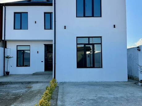 4 otaq · 137 m² · 2/2 mərtəbə, Saray