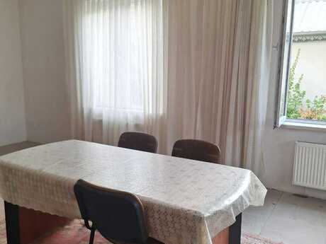 M.Ə.Rəsulzadədə 2 otaqlı həyət evi kirayə verilir, 80 m², 450 AZN/ay, şəkil 2 / 7