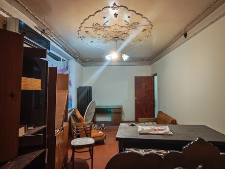 Abşeronda 1 otaqlı köhnə tikili mənzil satılır, 35 m², 78 000 AZN, şəkil 2 / 7