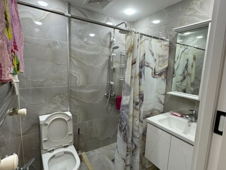 Abşeronda 1 otaqlı yeni tikili mənzil kirayə verilir, 30 m², 350 AZN/ay, şəkil 3 / 10