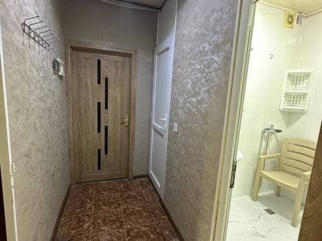 2-room old-build apartment for rent in Memar Əcəmi, 60 m², 600 AZN/mo, photo 4 / 8