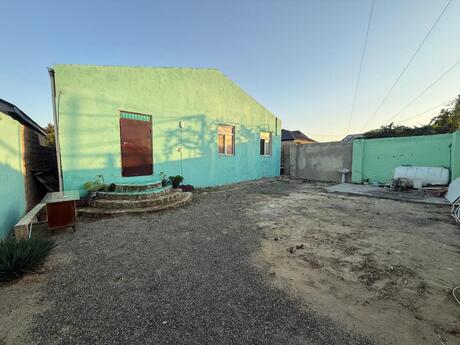 3 otaq · 90 m² · 1/1 mərtəbə, Buzovna