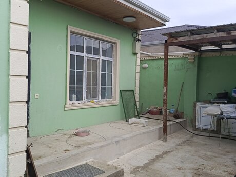 3 otaqlı ev, 90 m², Qobu, 72 000 AZN