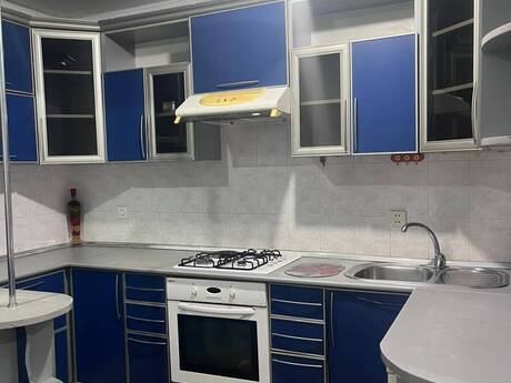 3 otaqlı mənzil, 85 m², Elmlər Akademiyası, 796 AZN