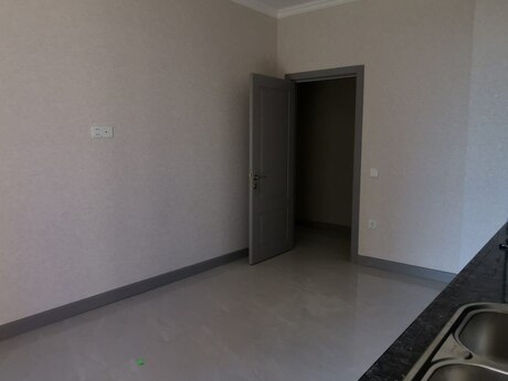 West Town kompleksində 2 otaqlı yeni tikili mənzil kirayə verilir, 95 m², 750 AZN/ay, şəkil 4 / 12