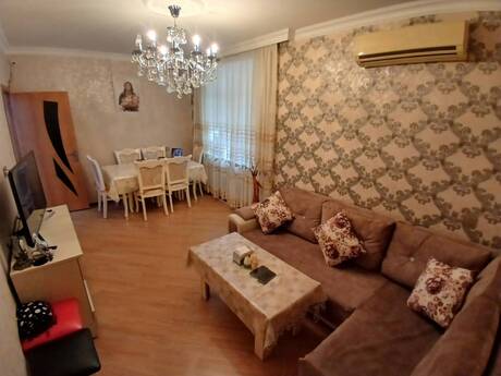 Neftçilərdə 2 otaqlı köhnə tikili mənzil satılır, 40 m², 135 000 AZN, şəkil 3 / 8