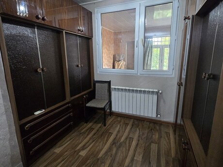 Nəriman Nərimanovda 4 otaqlı köhnə tikili mənzil kirayə verilir, 80 m², 950 AZN/ay, şəkil 3 / 12