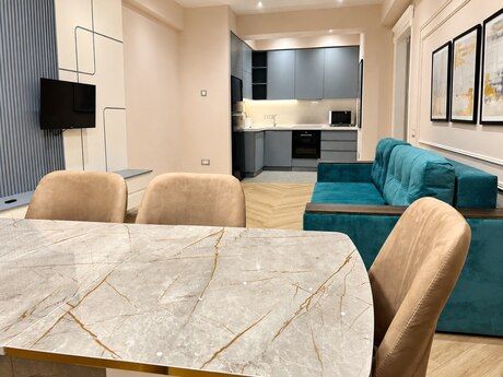 BCR Khatai kompleksində 2 otaqlı yeni tikili mənzil kirayə verilir, 70 m², 1 550 AZN/ay, şəkil 3 / 10