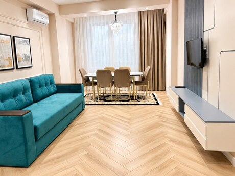 BCR Khatai kompleksində 2 otaqlı yeni tikili mənzil kirayə verilir, 70 m², 1 550 AZN/ay, şəkil 2 / 10