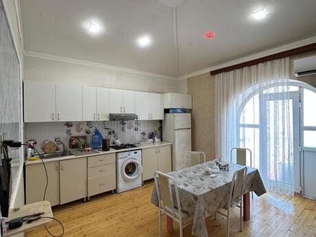2 otaq · 63 m² · 4/4 mərtəbə, Mehdi Hüseynzadə küç.