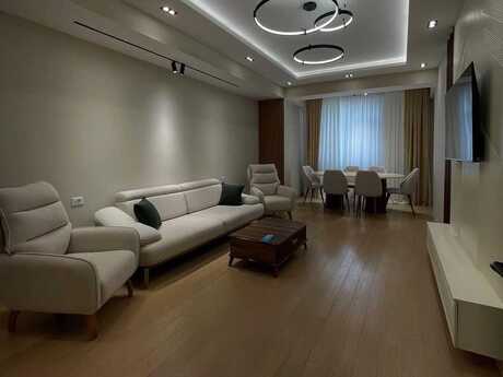 2-комн. · 68 m²