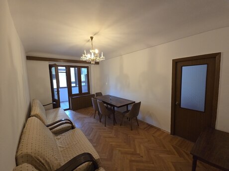 4-комн. · 110 m² · 2/5 этаж, Elmlər Akademiyası