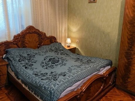 Сдаётся 3-комнатная квартира в старом фонде, 28 May, 90 м², 799 AZN/мес, фото 5 / 7