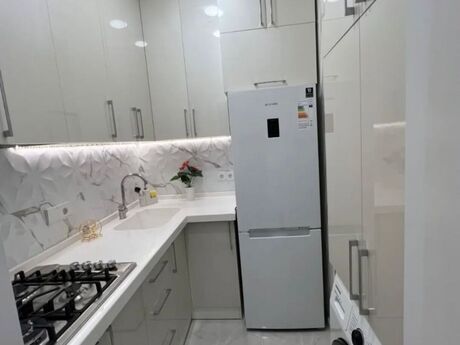 3-room old-build apartment for sale in Memar Əcəmi, 60 m², 118 000 AZN, photo 5 / 8