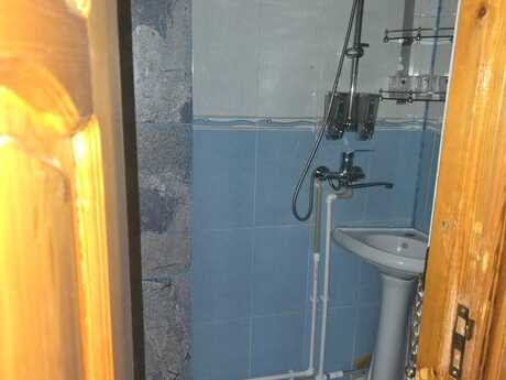Сдаётся 2-комнатная квартира в старом фонде, Abşeron, 45 м², 280 AZN/мес, фото 5 / 5