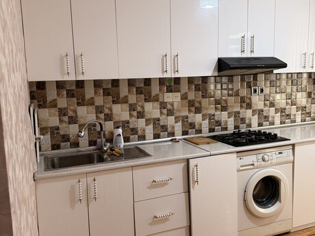 Сдаётся 2-комнатная квартира в старом фонде, Abşeron, 75 м², 500 AZN/мес, фото 2 / 11