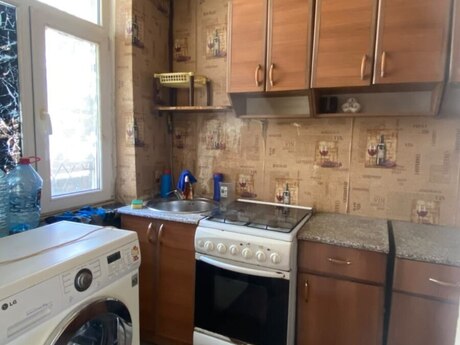 Bakıxanovda 2 otaqlı köhnə tikili mənzil kirayə verilir, 45 m², 350 AZN/ay, şəkil 2 / 12