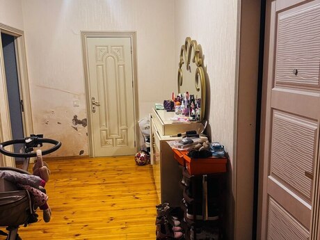 3-room new-build apartment for rent in Neftçilər, 86 m², 650 AZN/mo, photo 4 / 6