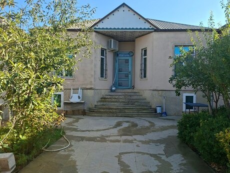 Maştağada 3 otaqlı həyət evi satılır, 250 m², 85 000 AZN, şəkil 2 / 11