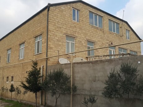 Maştağada 8 otaqlı həyət evi satılır, 1 000 m², 160 000 AZN, şəkil 2 / 12