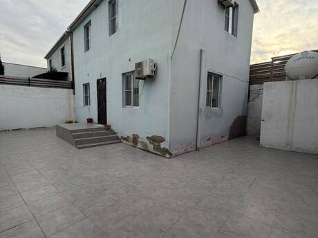 Mərdəkanda 3 otaqlı həyət evi satılır, 80 m², 135 000 AZN, şəkil 2 / 12