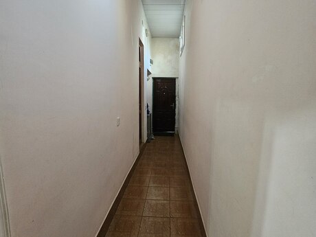 M.Ə.Rəsulzadədə 1 otaqlı köhnə tikili mənzil satılır, 40 m², 80 000 AZN, şəkil 2 / 5