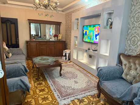 3 otaq · 90 m² · 4/5 mərtəbə, Azadlıq prospekti