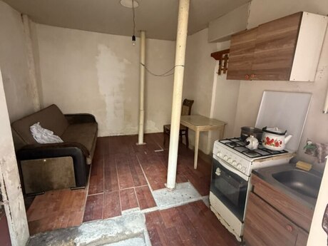 Elmlər Akademiyasında 1 otaqlı həyət evi satılır, 20 m², 30 000 AZN, şəkil 2 / 5