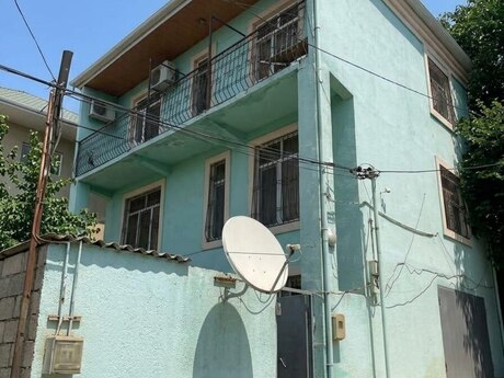 4 otaqlı ev, 200 m², Əmircan, 155 000 AZN