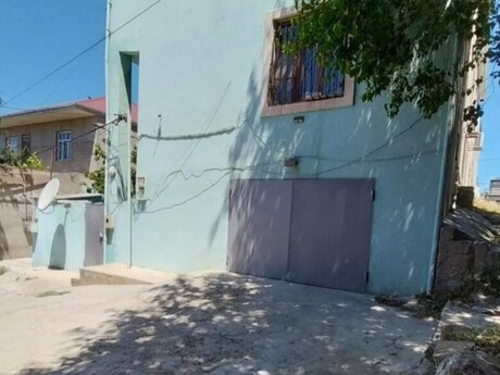 Əmircanda 4 otaqlı həyət evi satılır, 200 m², 155 000 AZN, şəkil 4 / 12