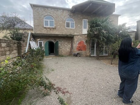 6 otaq · 190 m²