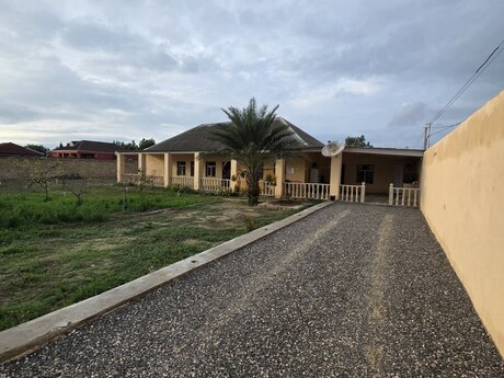 Türkanda 4 otaqlı həyət evi satılır, 150 m², 94 000 AZN, şəkil 2 / 12