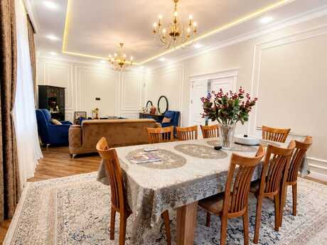 Novxanıda 4 otaqlı həyət evi satılır, 310 m², 465 000 AZN, şəkil 2 / 12