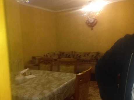 2-room old-build apartment for rent in Sahil, 50 m², 700 AZN/mo, photo 3 / 10